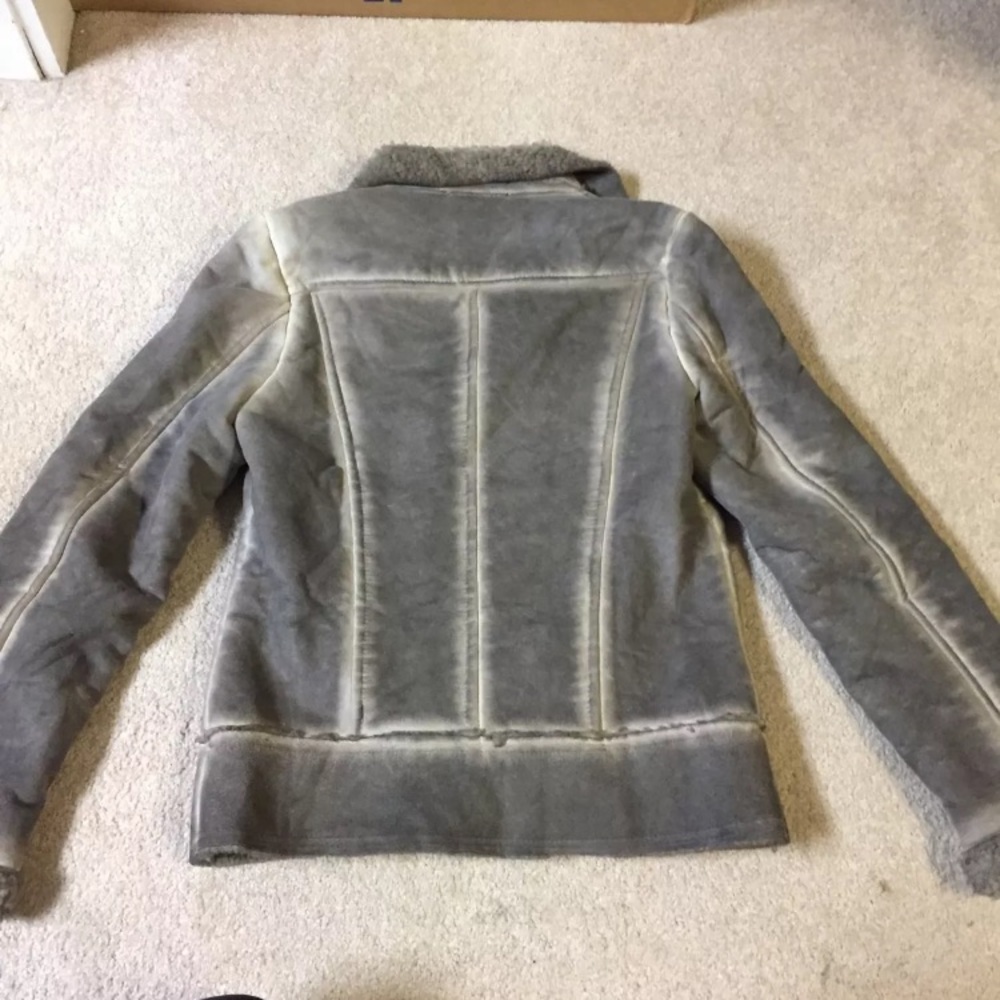 Winter jacket - Picture 4 of 4
